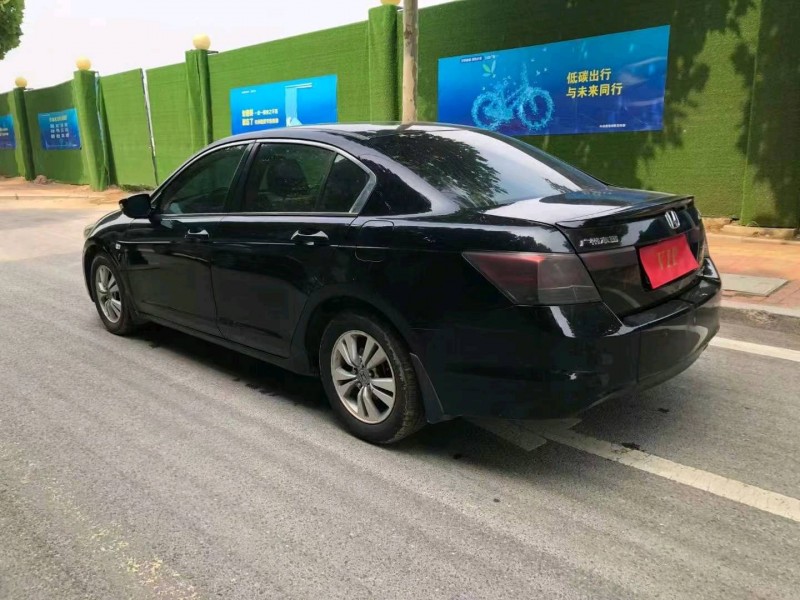 临沂10年本田雅阁7