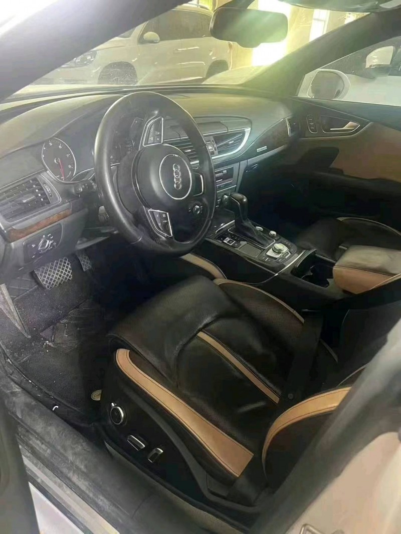 济南16年奥迪A7L6