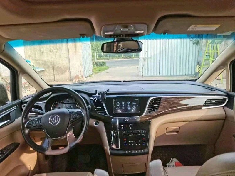 青岛17年别克GL88