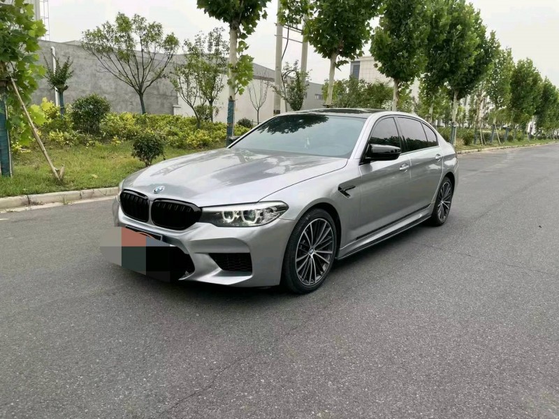 徐州19年宝马5系3