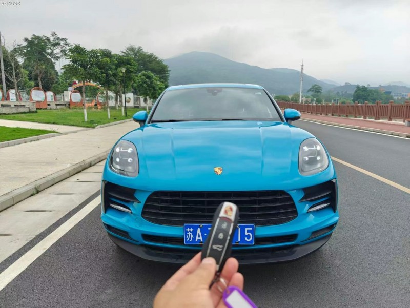 佛山21年保时捷Macan1