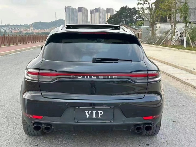 东莞15年保时捷Macan9