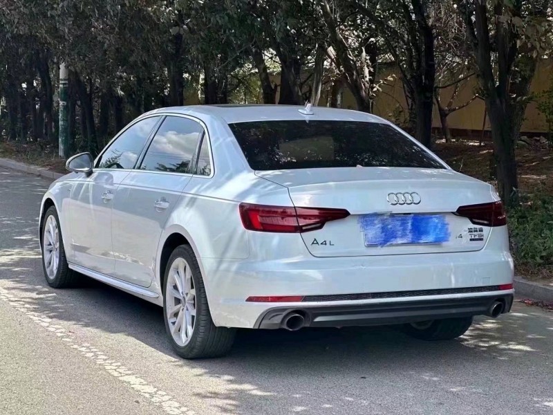 潍坊18年奥迪A4L3