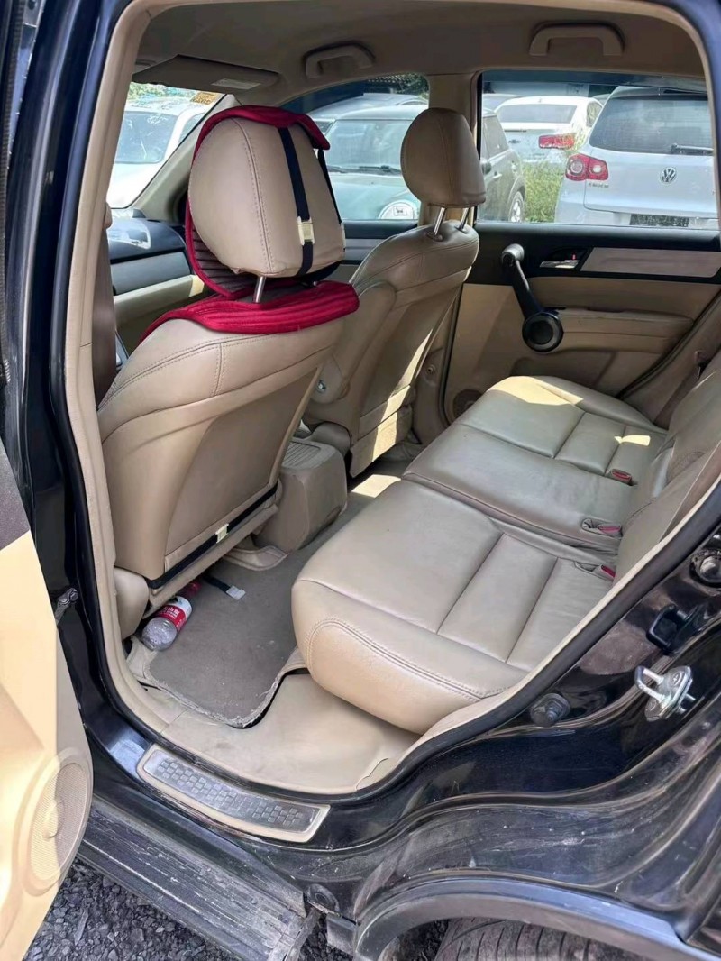 太原12年本田CRV7