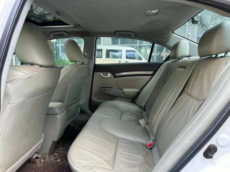 深圳12年本田思域5