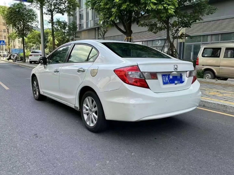 深圳12年本田思域6