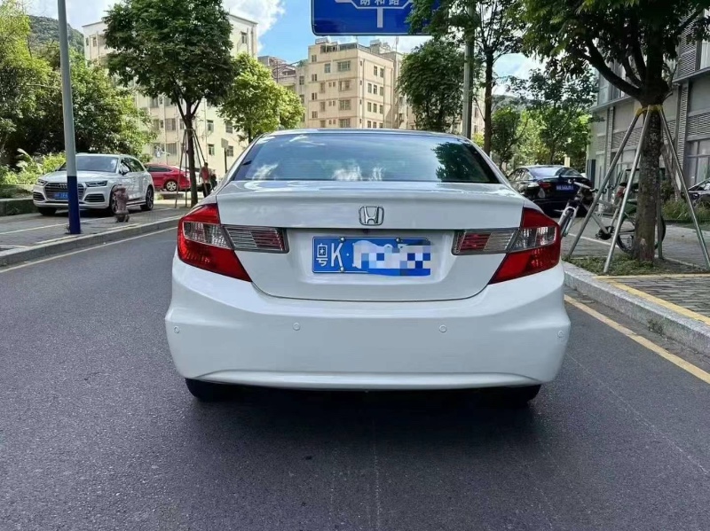 深圳12年本田思域7