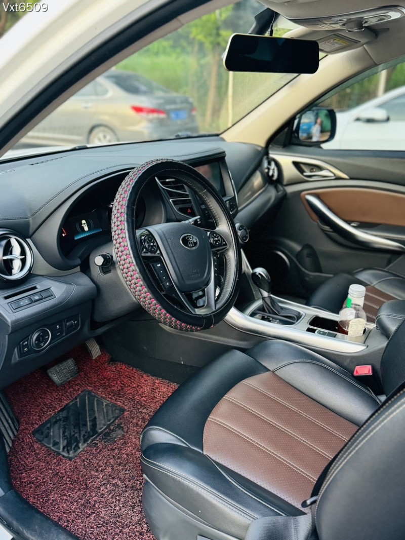 东莞16年比亚迪宋4