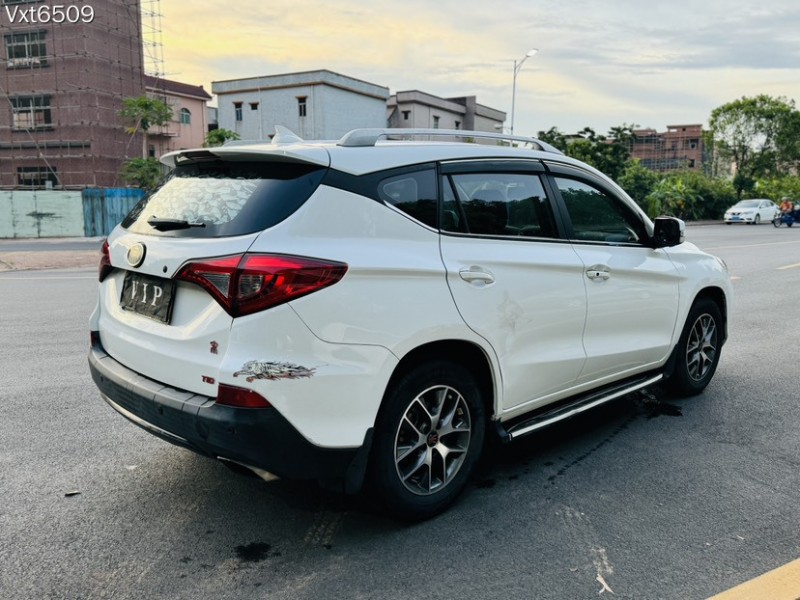 东莞16年比亚迪宋9