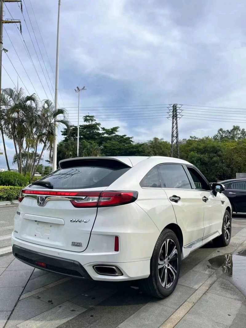 佛山18年本田URV7