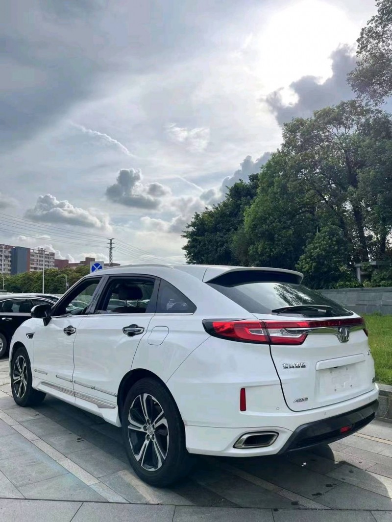 佛山18年本田URV8