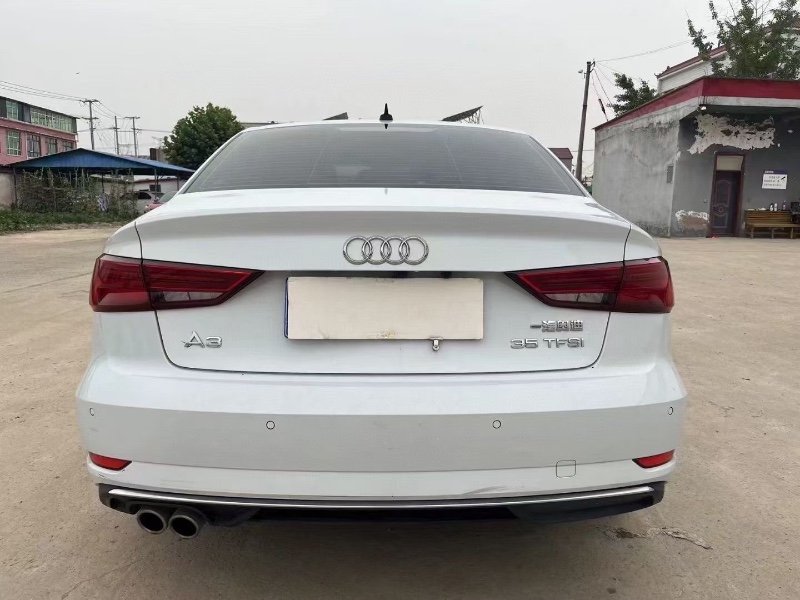 徐州19年奥迪A33