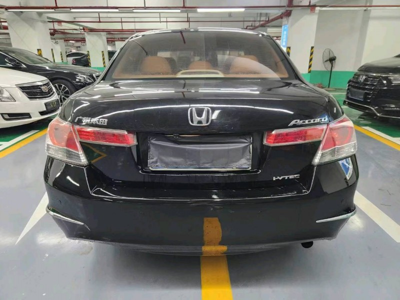 苏州12年本田雅阁3