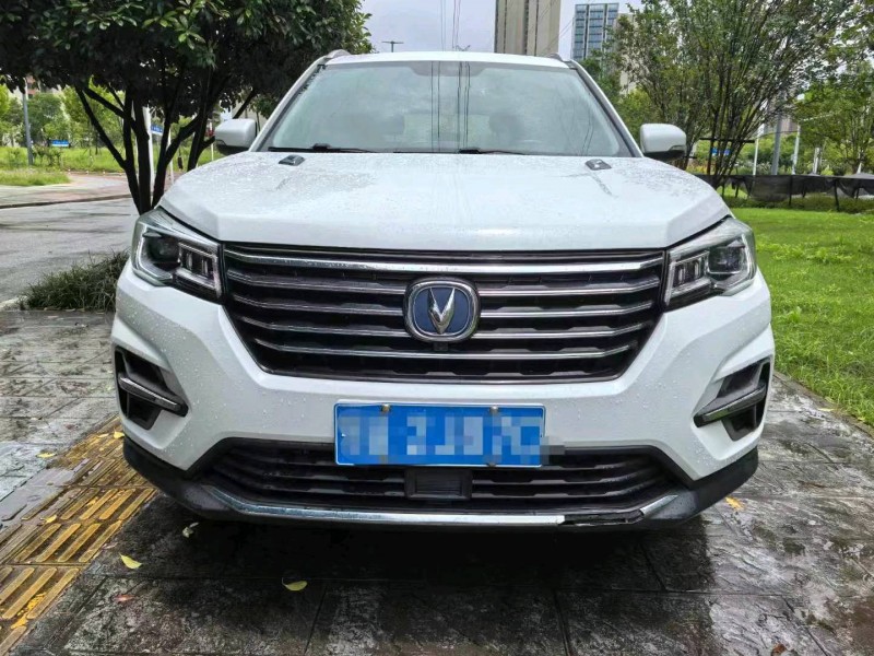 武汉19年长安汽车CS751