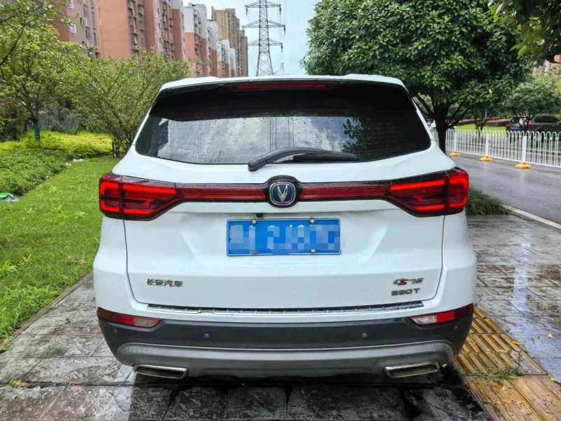 武汉19年长安汽车CS756