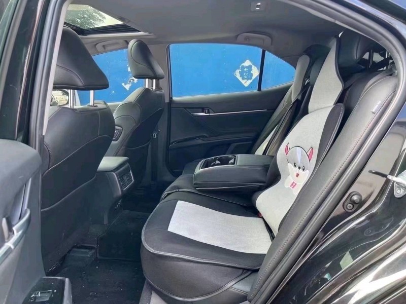 潍坊23年丰田凯美瑞3