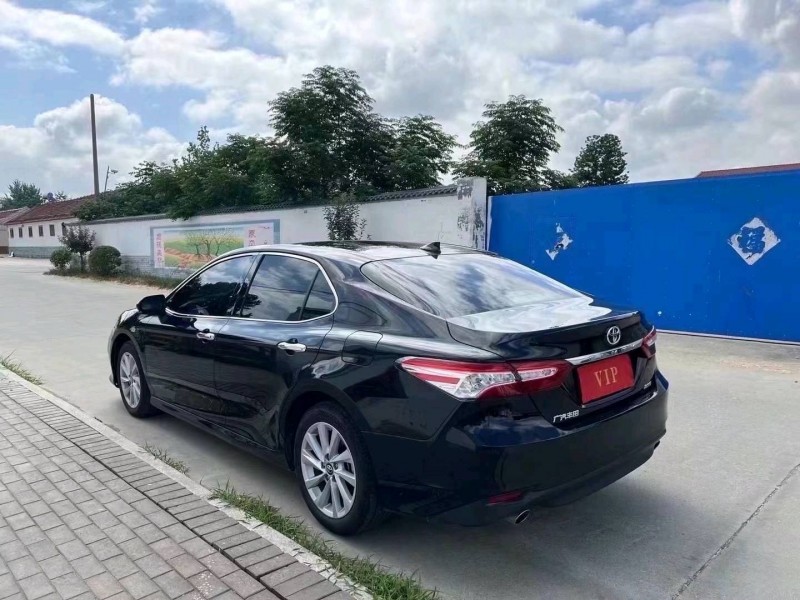 潍坊23年丰田凯美瑞7