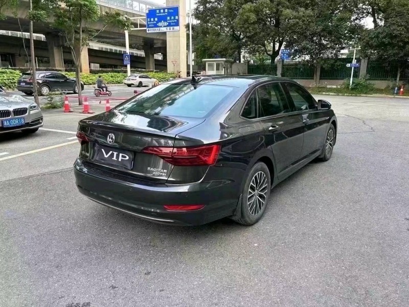 邵阳20年大众速腾4