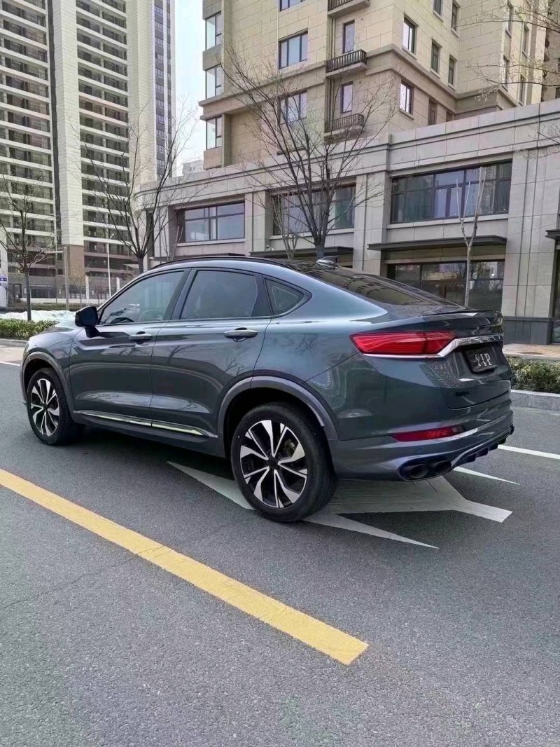 潍坊22年吉利星越5