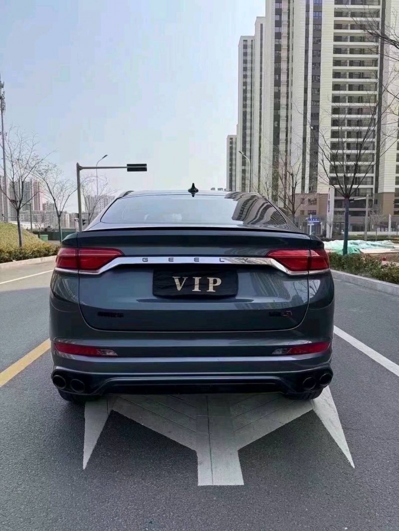 潍坊22年吉利星越9