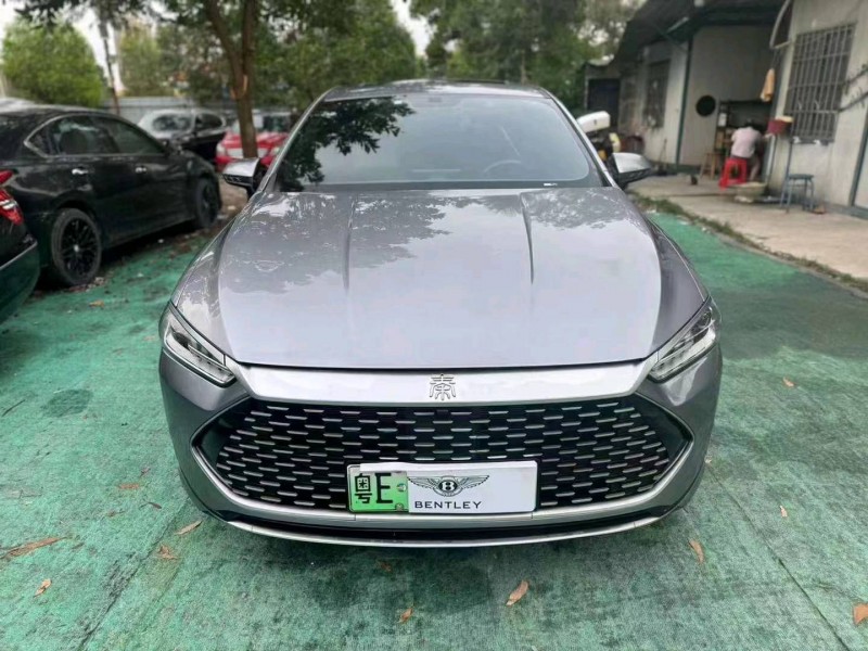 深圳22年比亚迪秦1