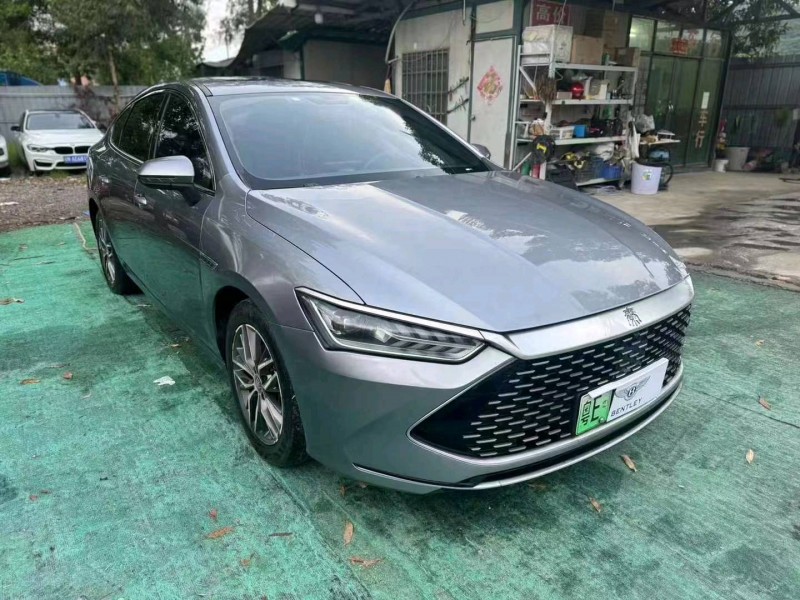 深圳22年比亚迪秦2