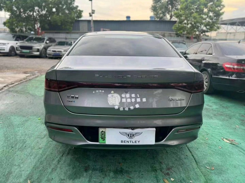 深圳22年比亚迪秦3