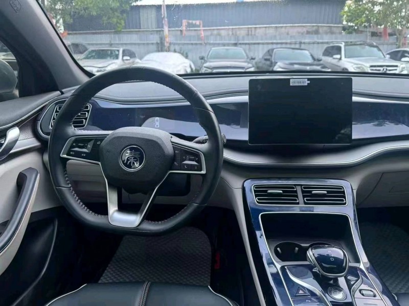 深圳22年比亚迪秦4