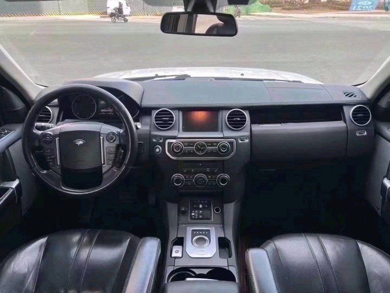 济宁15年路虎发现4