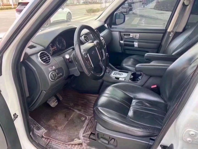 济宁15年路虎发现5