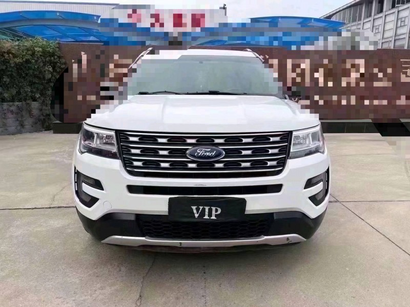 济宁16年福特探险者1