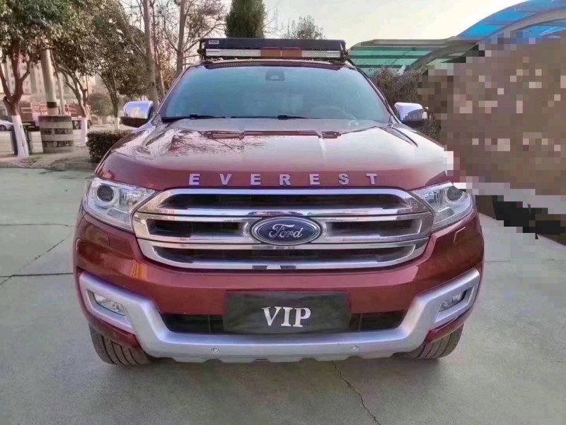 济宁17年福特撼路者1