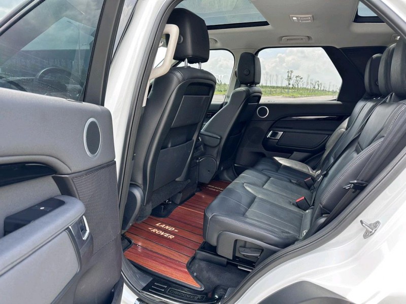 盐城18年路虎发现4