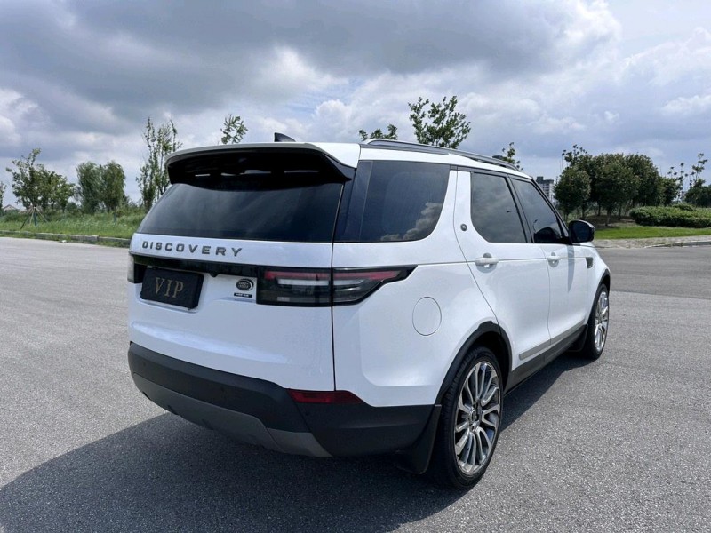 盐城18年路虎发现8