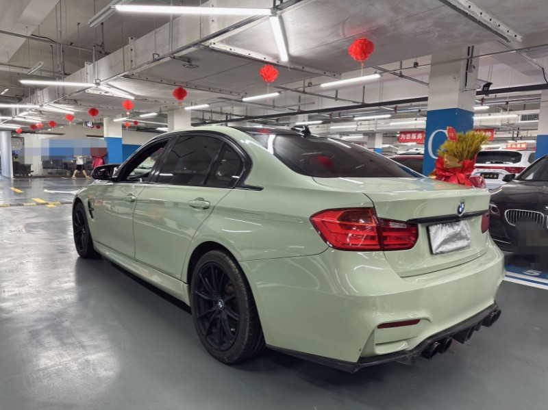 成都15年宝马3系8