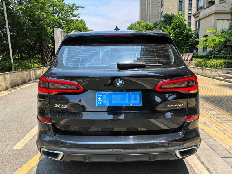 徐州19年宝马X59