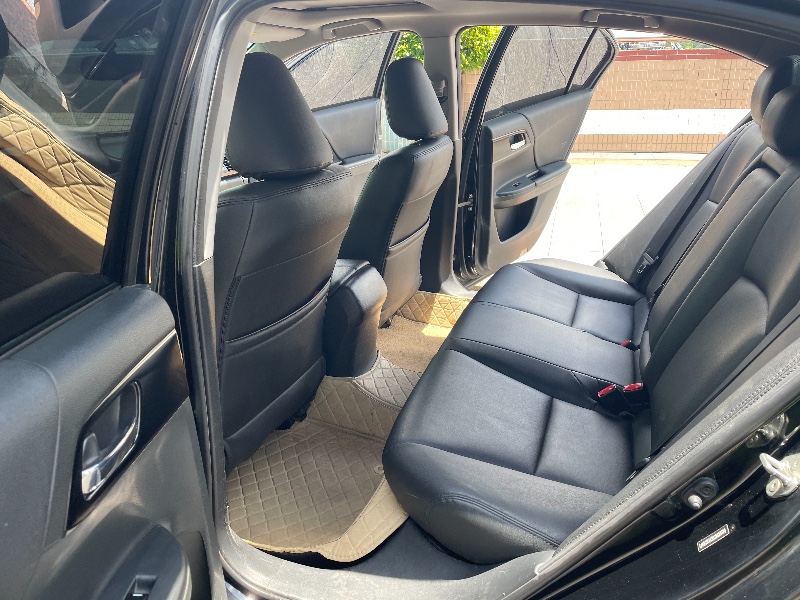 佛山18年本田雅阁7