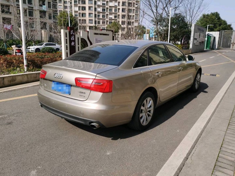 苏州16年奥迪A6L4