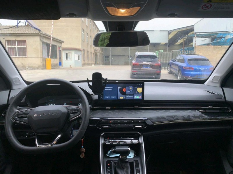 徐州20年寶駿RS37