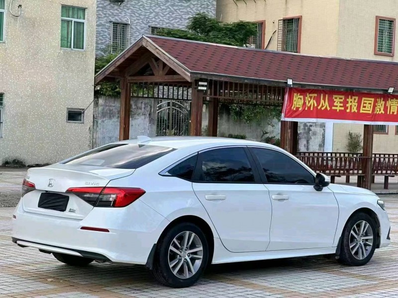 汕头22年本田思域5