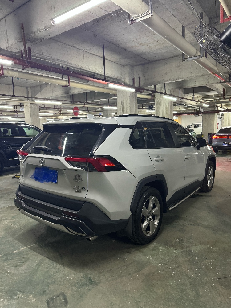 婁底20年豐田RAV4榮放6