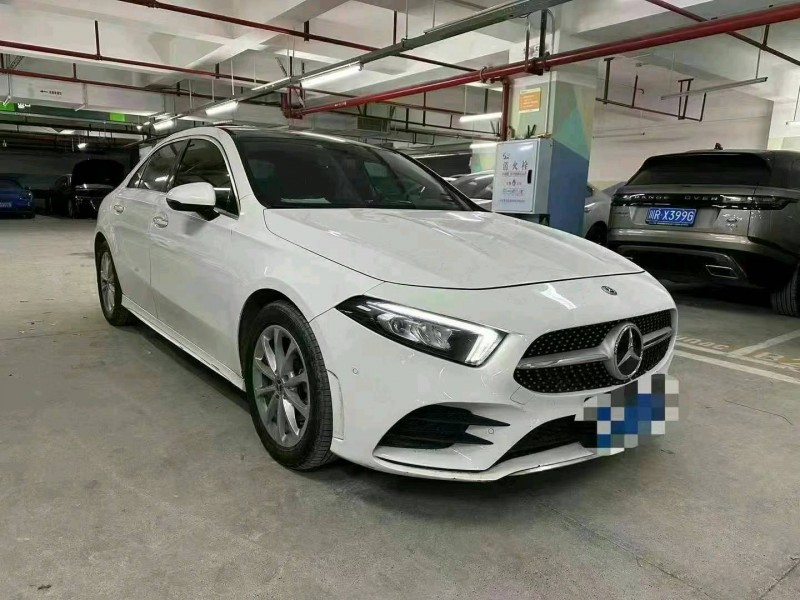 重庆20年奔驰A8