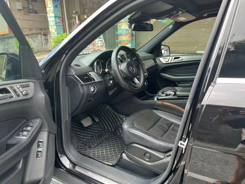 武汉17年奔驰GLS5