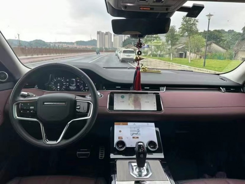 东莞22年路虎极光6