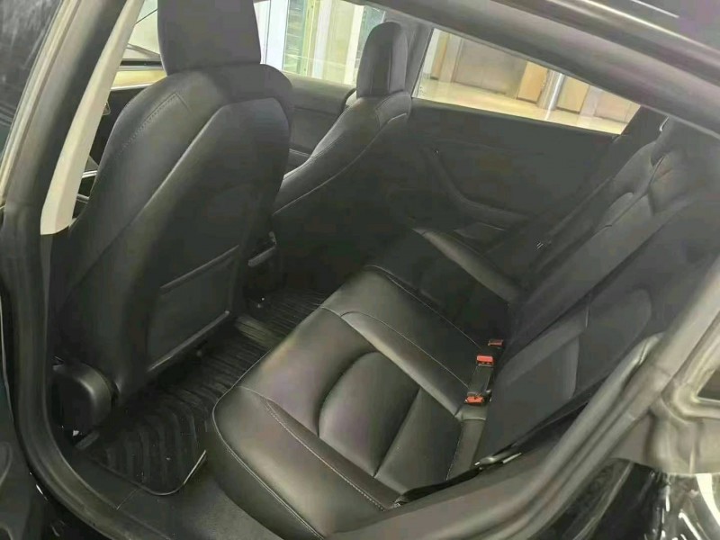 紹興22年特斯拉MODEL 39