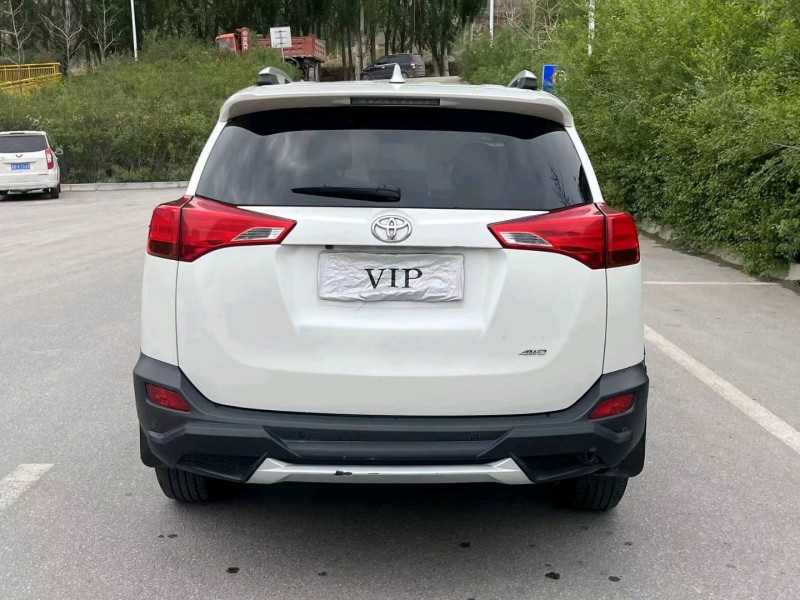西寧16年豐田RAV49
