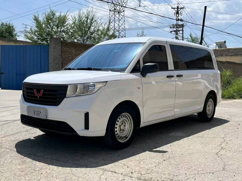 西寧22年五菱汽車征程2