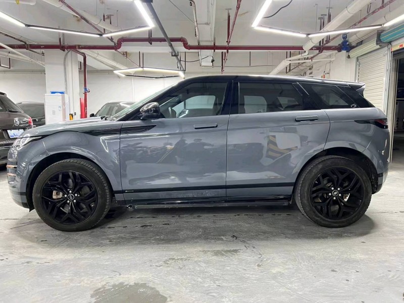 广州21年路虎极光3