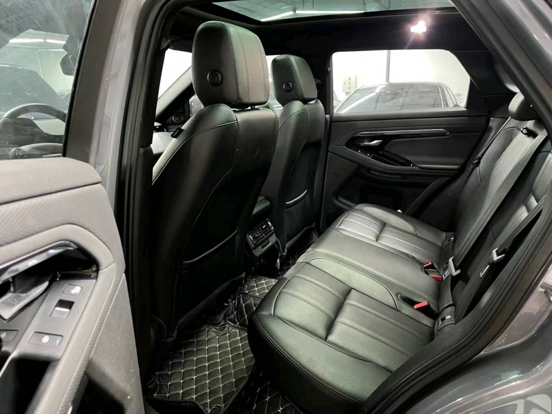 广州21年路虎极光7