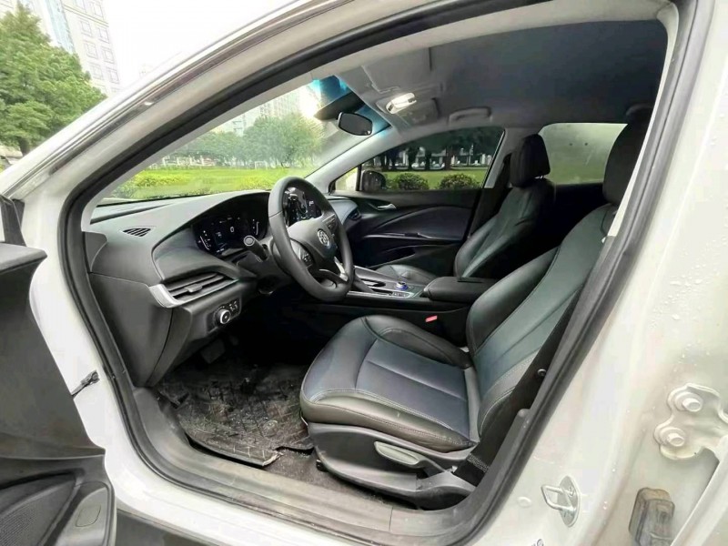 东莞23年别克微蓝5